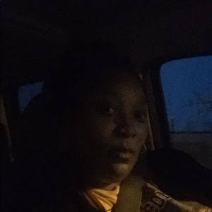 Meet your Posher, Ebony